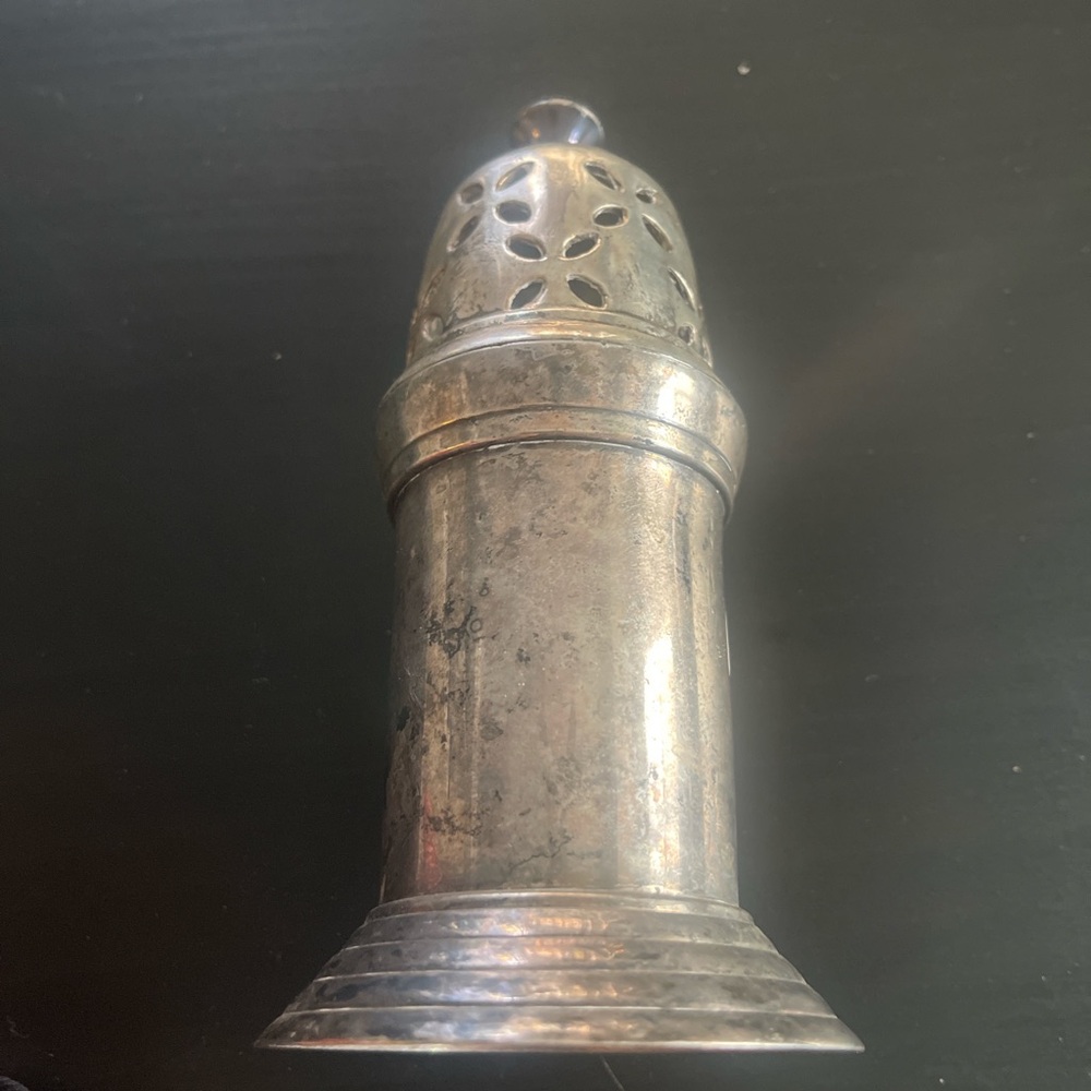 Vintage Silver Plate Caster Sugar Shaker Screw Off Lid with liner inside